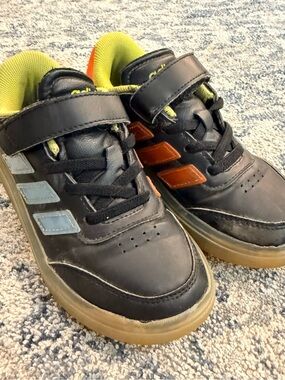 Adidas Courtblock Kids Black Athletic Sneakers with Color Accent